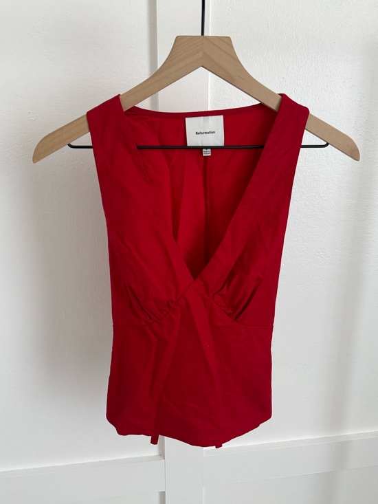 Reformation Tops - Reformation Red Sleeveless V-Neck Top